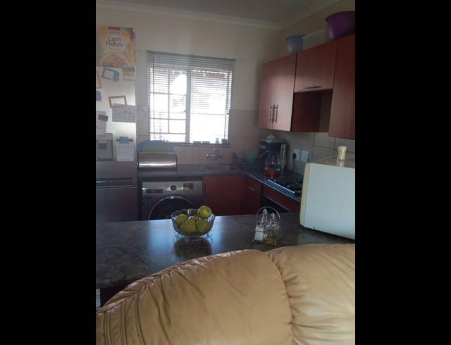 3 BEDROOM APARTMENT SOLD IN THE ORCHARDS